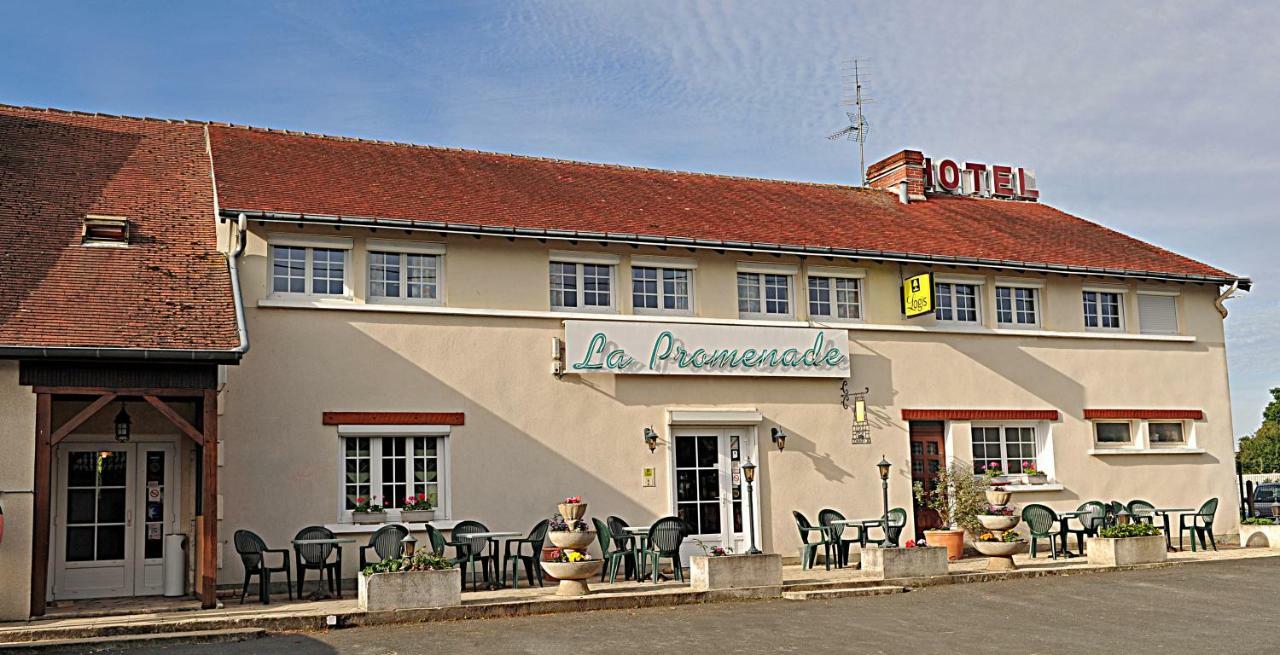 La Promenade Hotel Coings Bagian luar foto